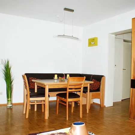 Ferienwohnung In Hochzoll N * אוגסבורג